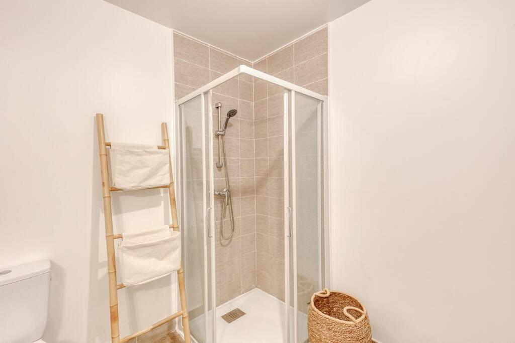 Le Cocon De Chevreuse - Appartement 3 Etoiles Saint-Remy-les-Chevreuse Exterior photo